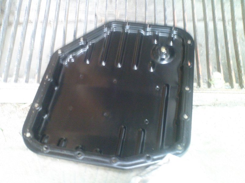 Капака на картера е почистен