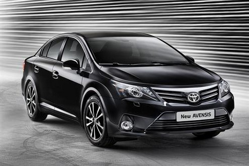 2012-Toyota-Avensis-4.jpg