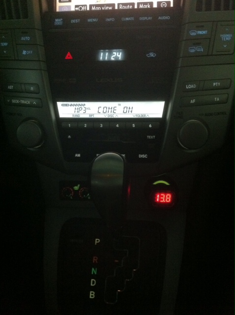 При работещ двигател