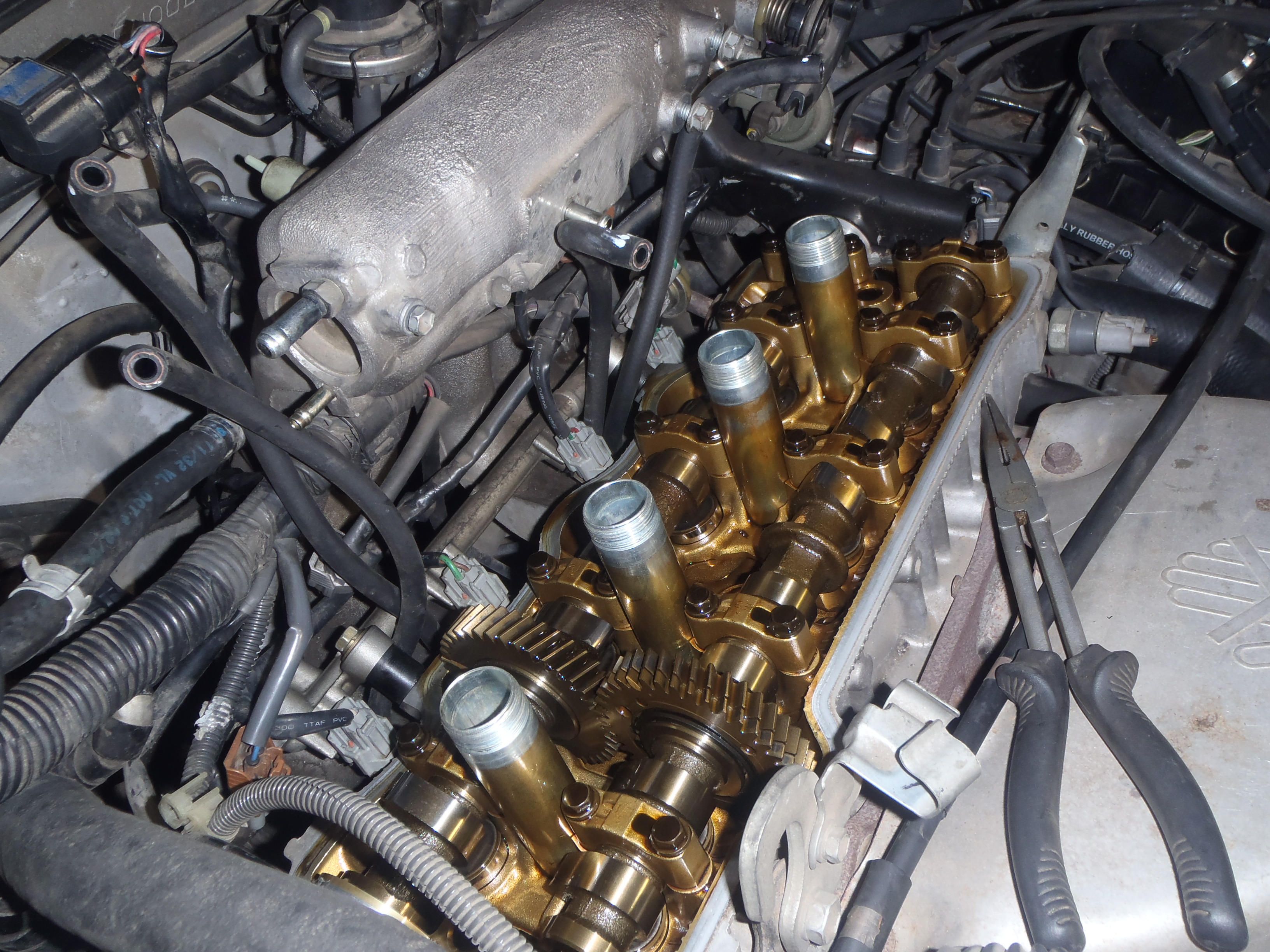 Позлатен двигател :D