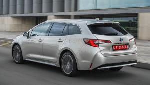 2toyota_corolla_touring_sports_gr_sport_na_prenajom.jpg