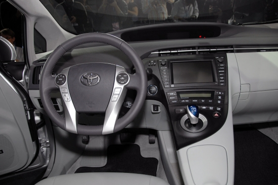 Toyota_Prius-6.jpg