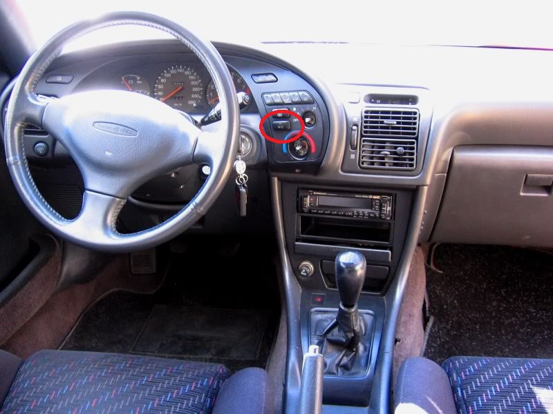 ToyotaCelicaGTFFBenComana93Interior.jpg